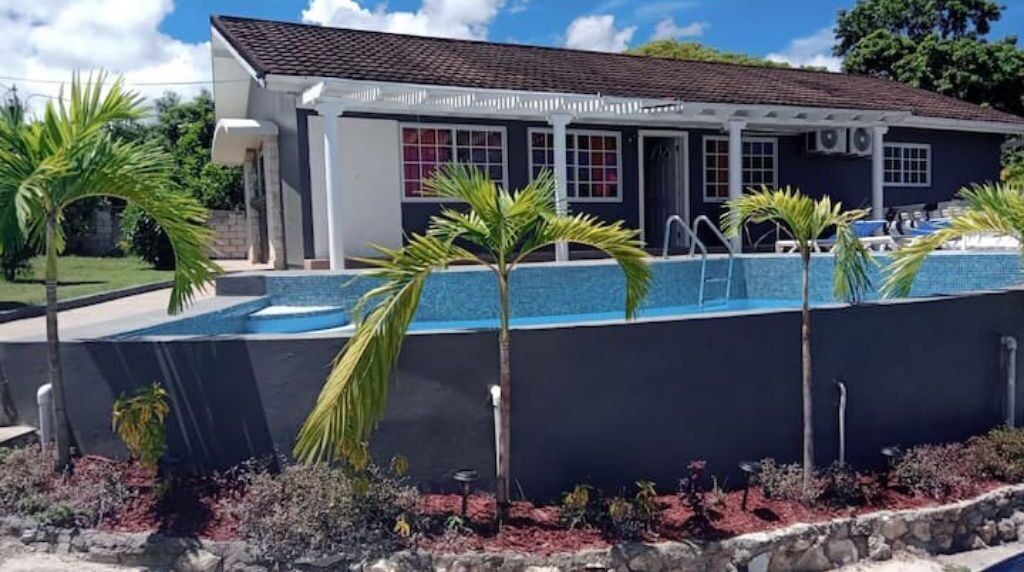 Photo of Outdoor in Runaway Bay