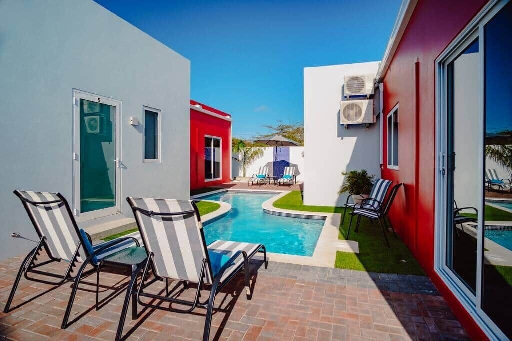 Photo of Others in Oranjestad-West
