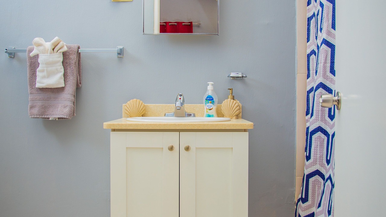 Photo of Bathroom in Caribbean Estates