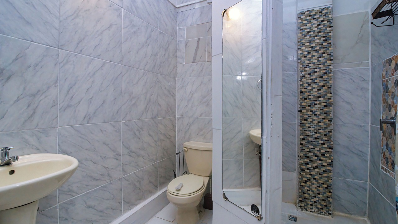 Photo of Bathroom in Bois d'Orange