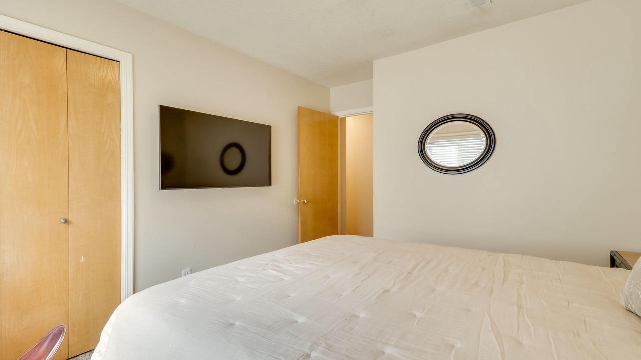 Photo of Bedroom in Sherwood - Tualatin North