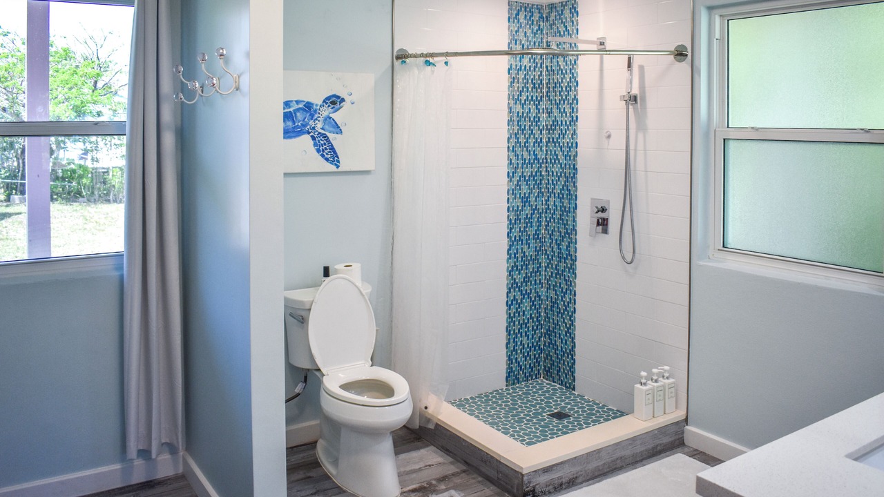 Photo of Bathroom in Green Turtle Estates