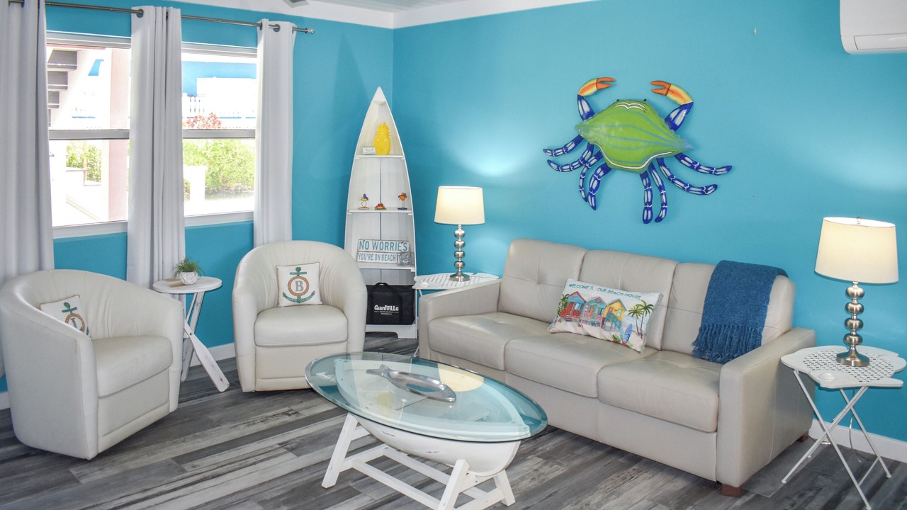 Photo of Livingroom in Green Turtle Estates