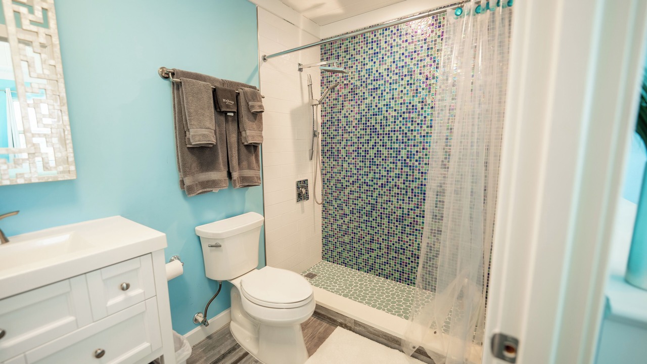 Photo of Bathroom in Green Turtle Estates