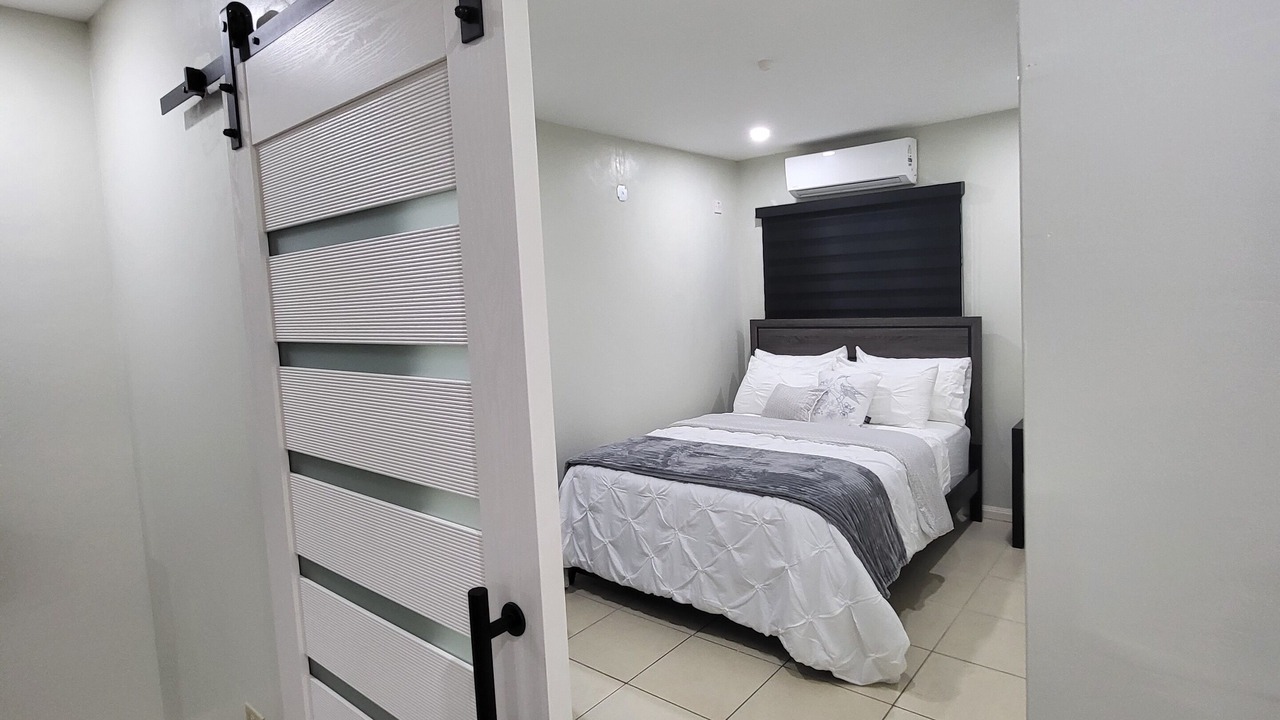 Photo of Bedroom in Eastwood Park