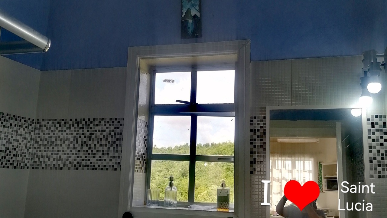 Photo of Bathroom in Choiseul