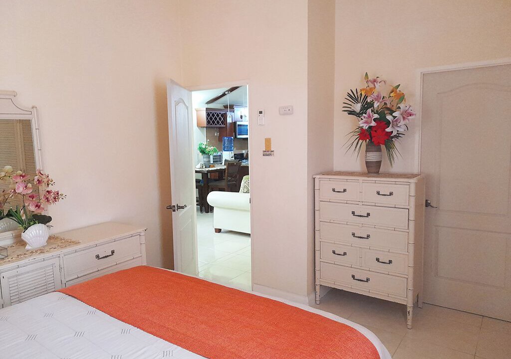 Photo of Bedroom in Old Harbour