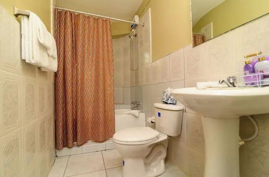 Photo of Bathroom in Salt Gut