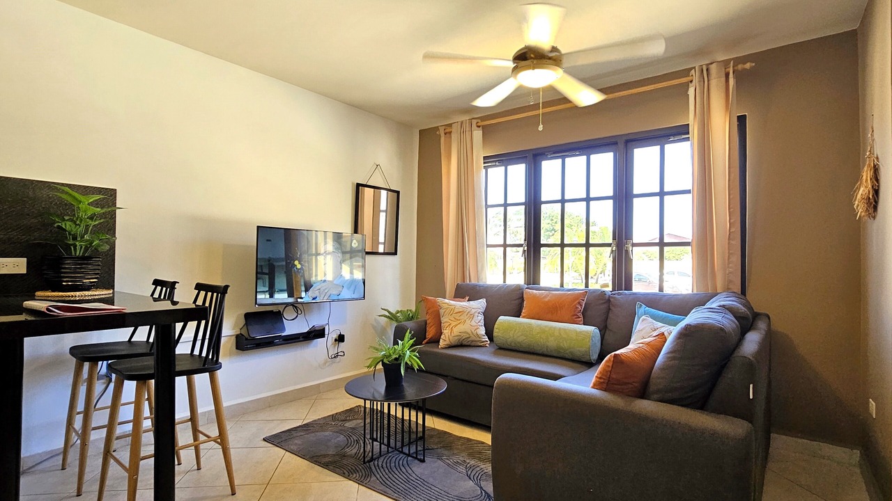 Photo of Livingroom in Palm Beach