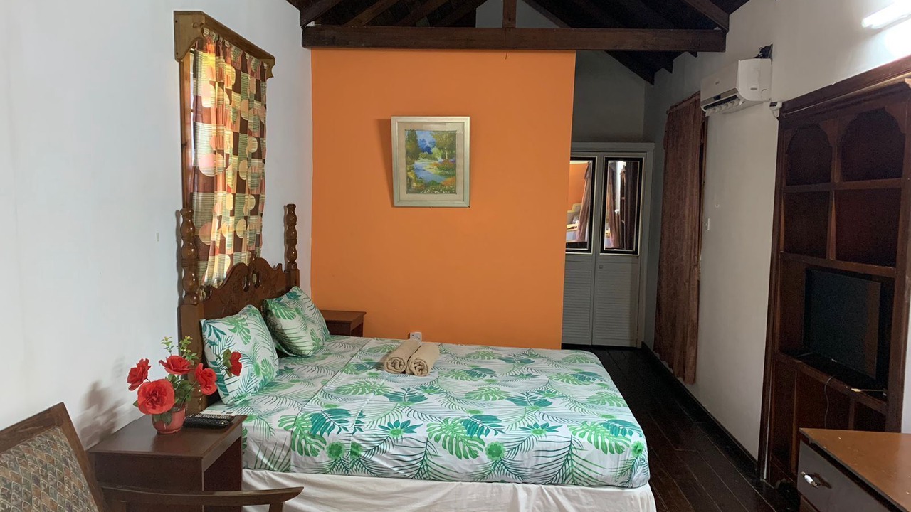 Photo of Bedroom in Marigot Bay