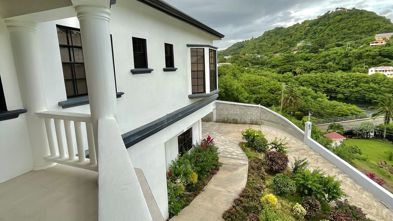 Photo of Patio Balcony in Calvigny