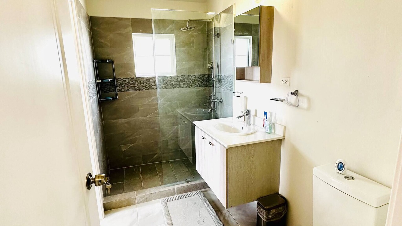 Photo of Bathroom in Discovery Bay