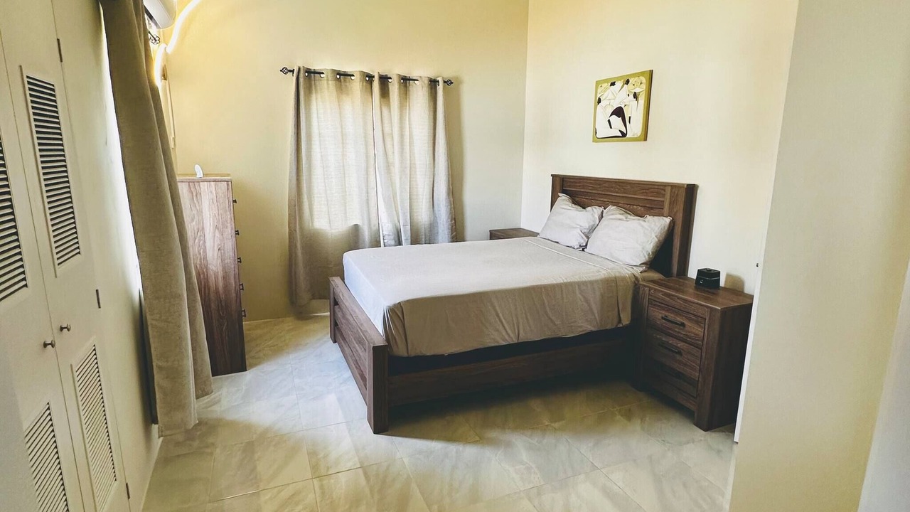 Photo of Bedroom in Discovery Bay