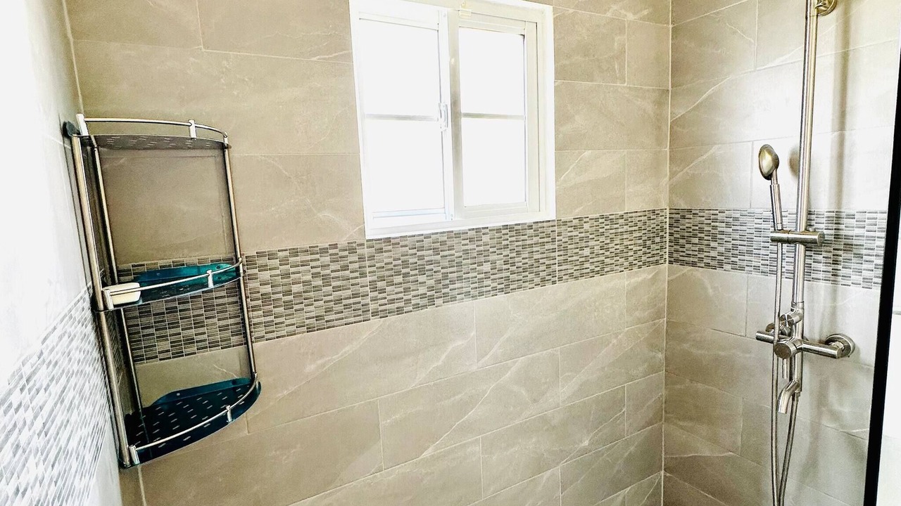Photo of Bathroom in Discovery Bay