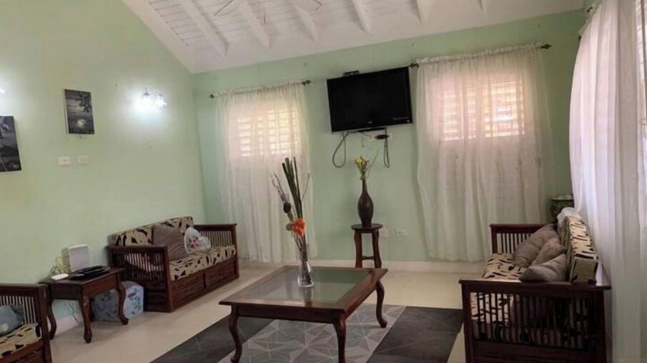 Photo of Livingroom in St. Ann's Bay