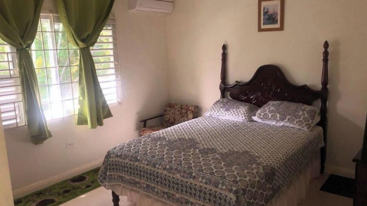 Photo of Bedroom in St. Ann's Bay