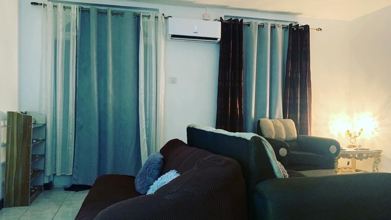 Photo of Livingroom in St.Bran's Burg