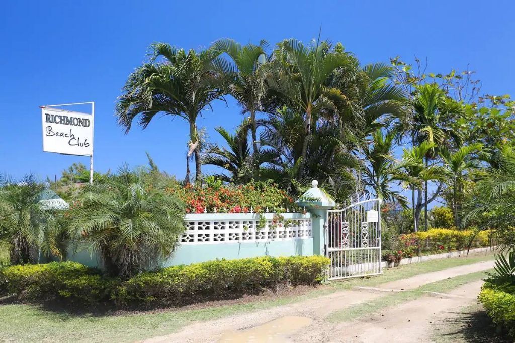 Photo of Others in St. Ann's Bay