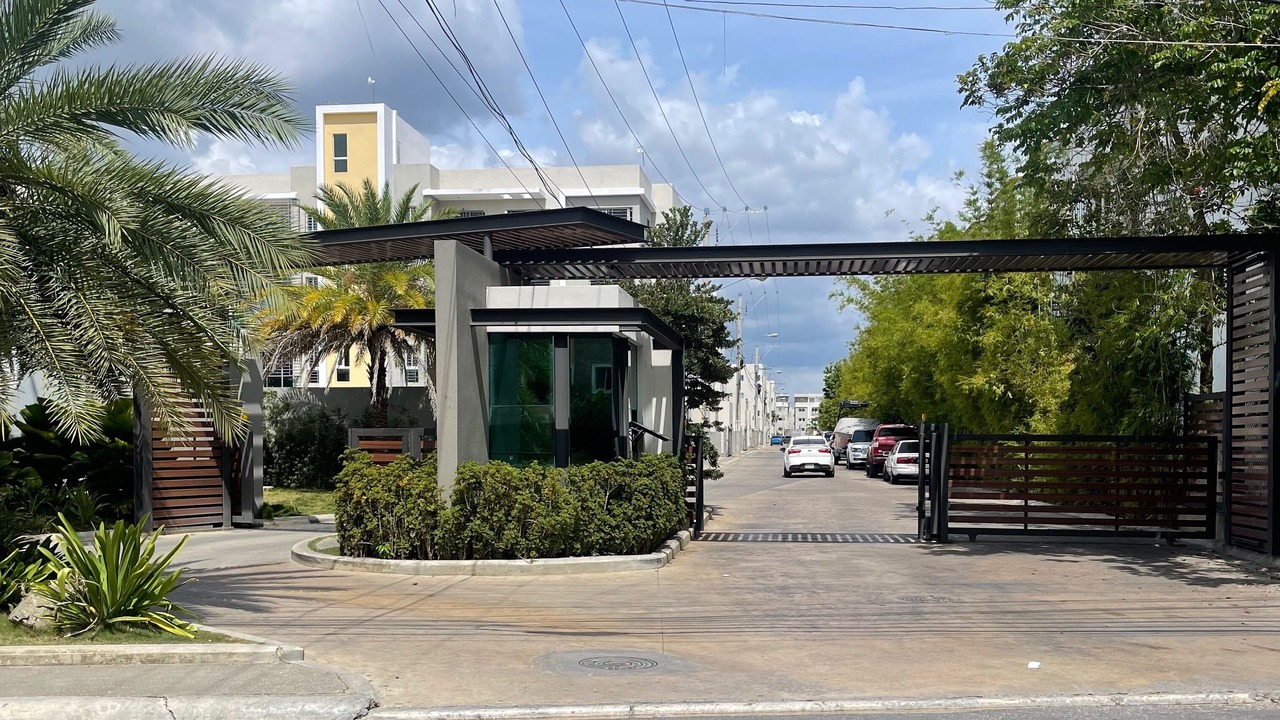 Photo of Outdoor in Llanos de Gurabo I