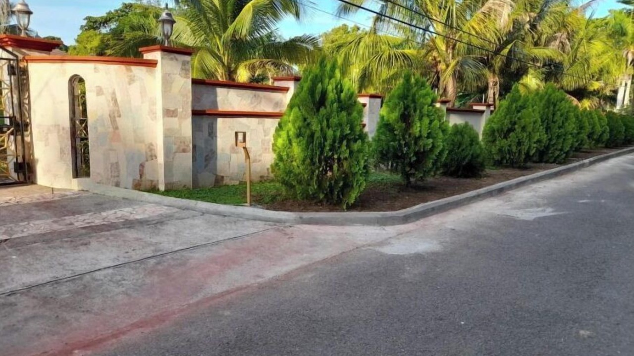 Photo of Outdoor in Mammee Bay