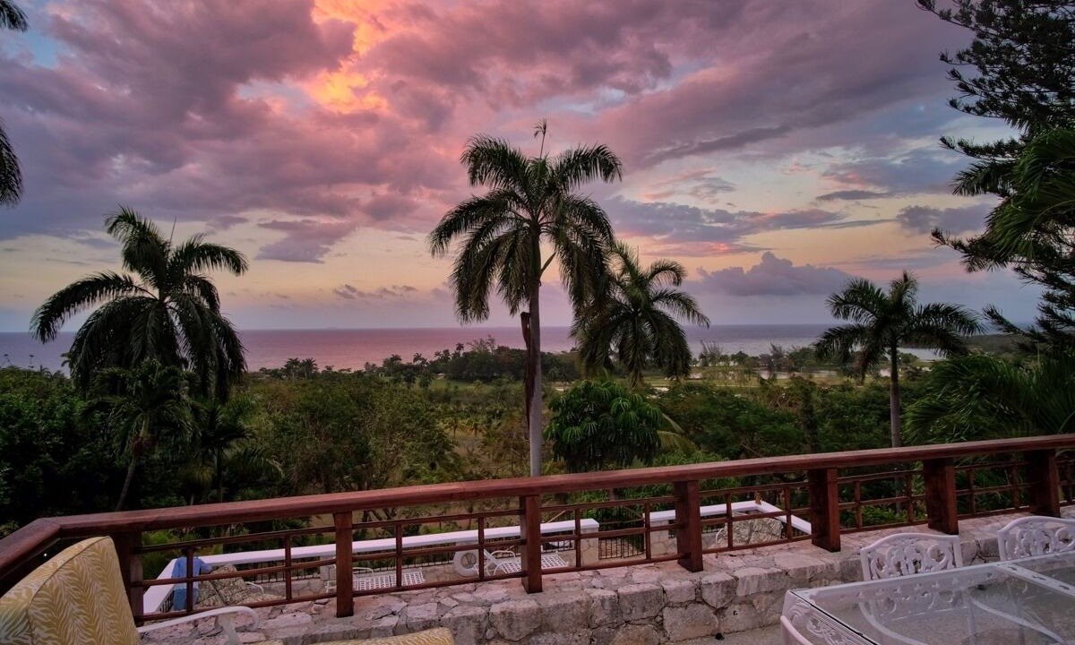 Photo of Patio Balcony in Tryall