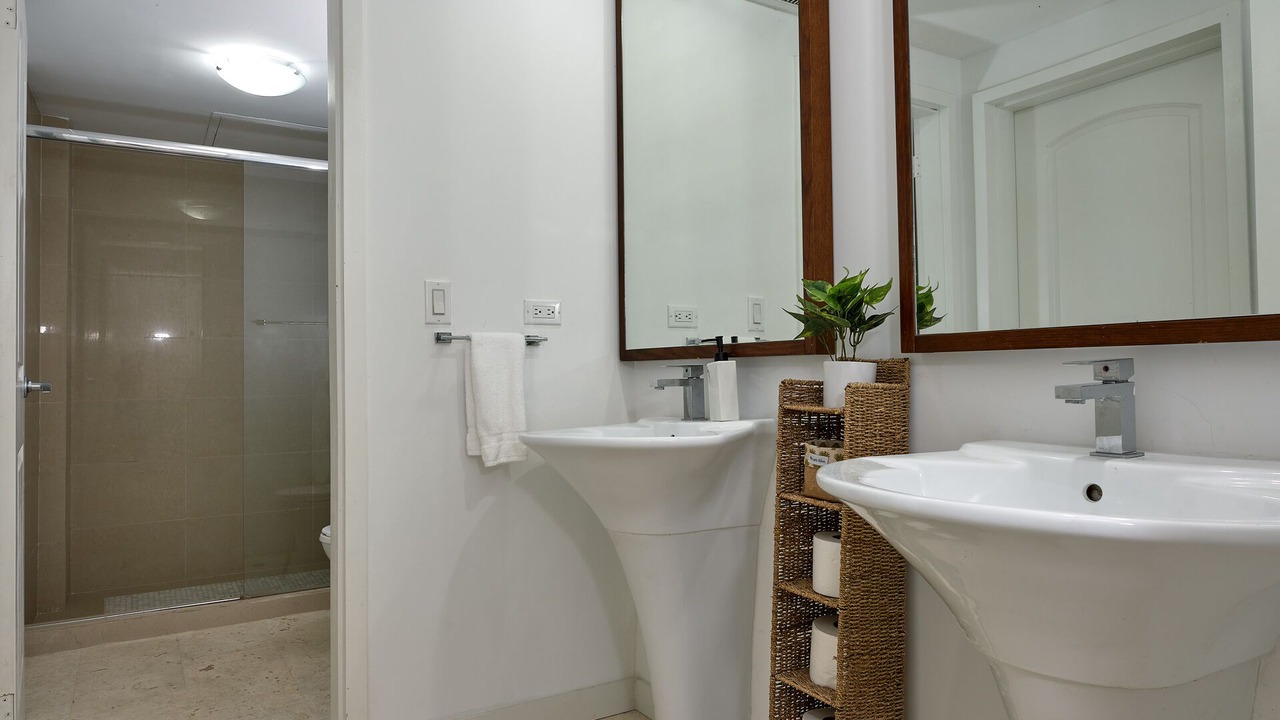 Photo of Bathroom in Oranjestad-West