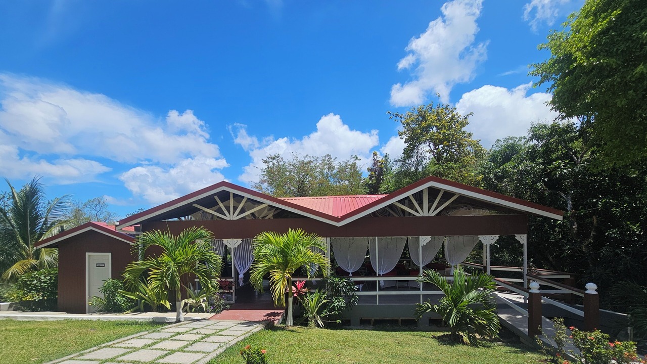 Photo of Outdoor in Anse La Raye