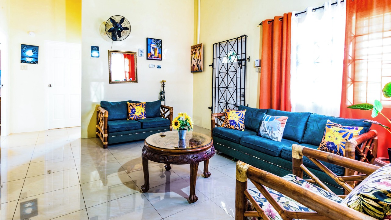 Photo of Livingroom in St. Ann's Bay