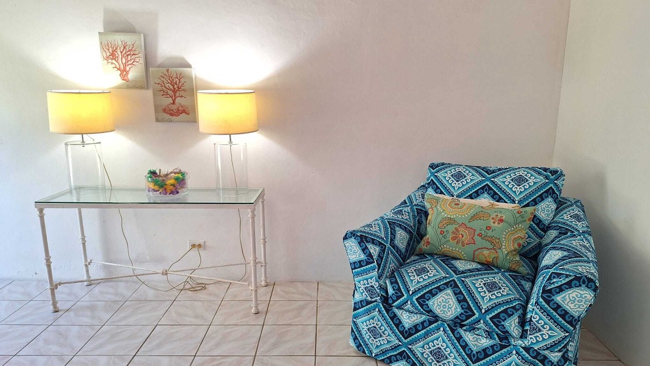 Photo of Livingroom in Dunmore Town