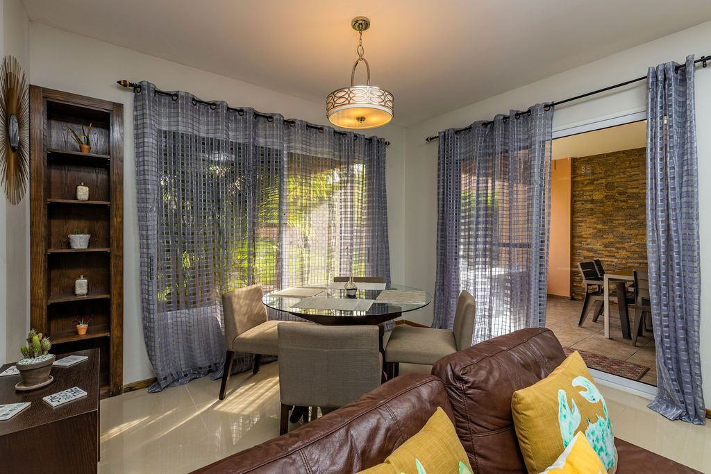 Photo of Livingroom in Oranjestad-West