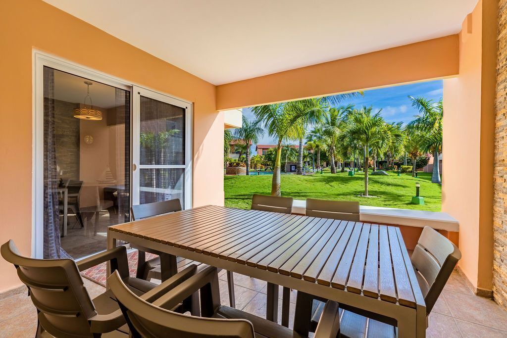 Photo of Outdoor in Oranjestad-West