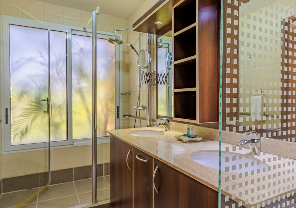 Photo of Bathroom in Oranjestad-West