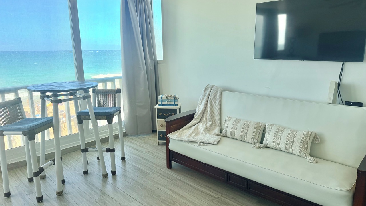 Photo of Livingroom in Condado