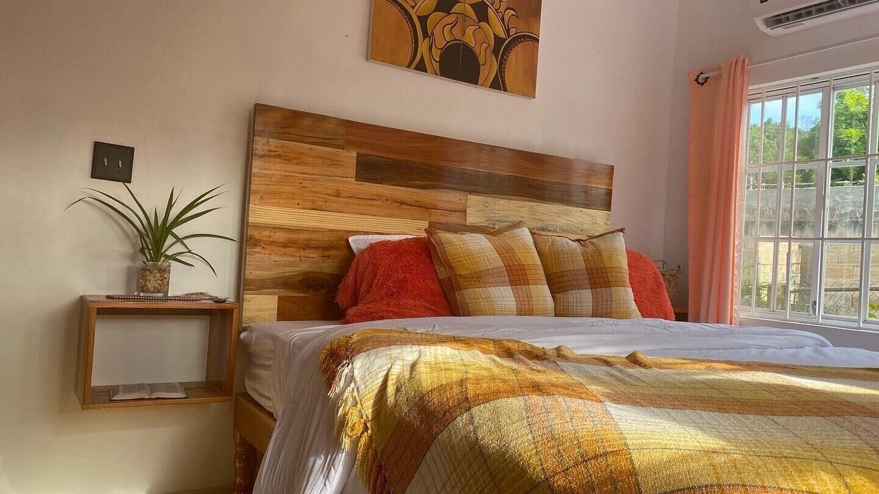 Photo of Bedroom in Stewart Town