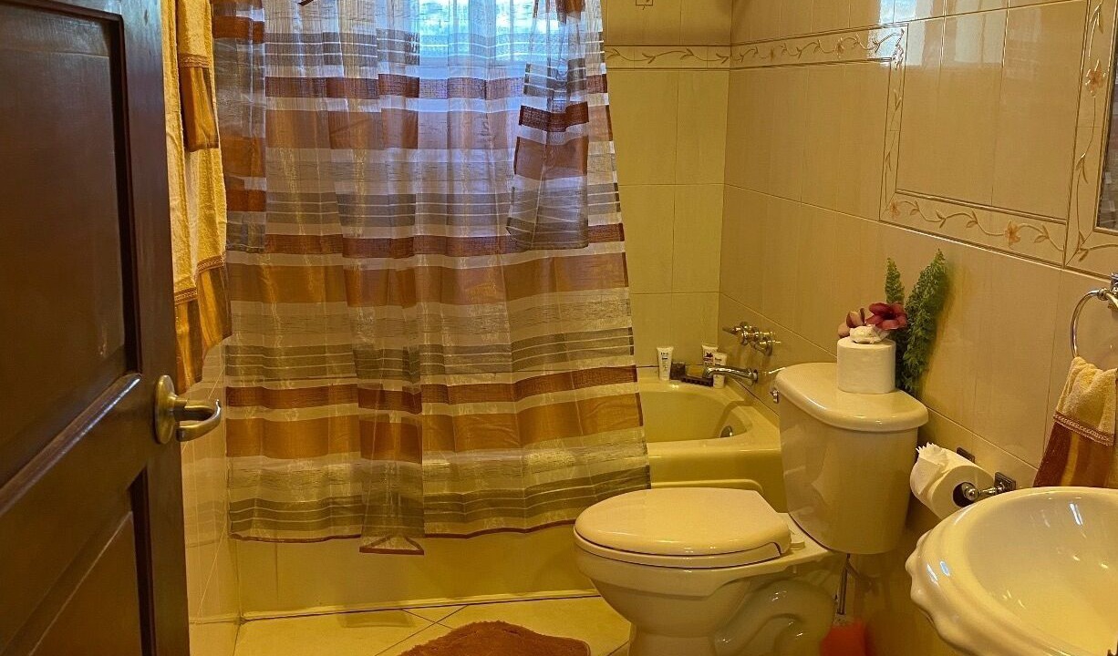 Photo of Bathroom in Stewart Town