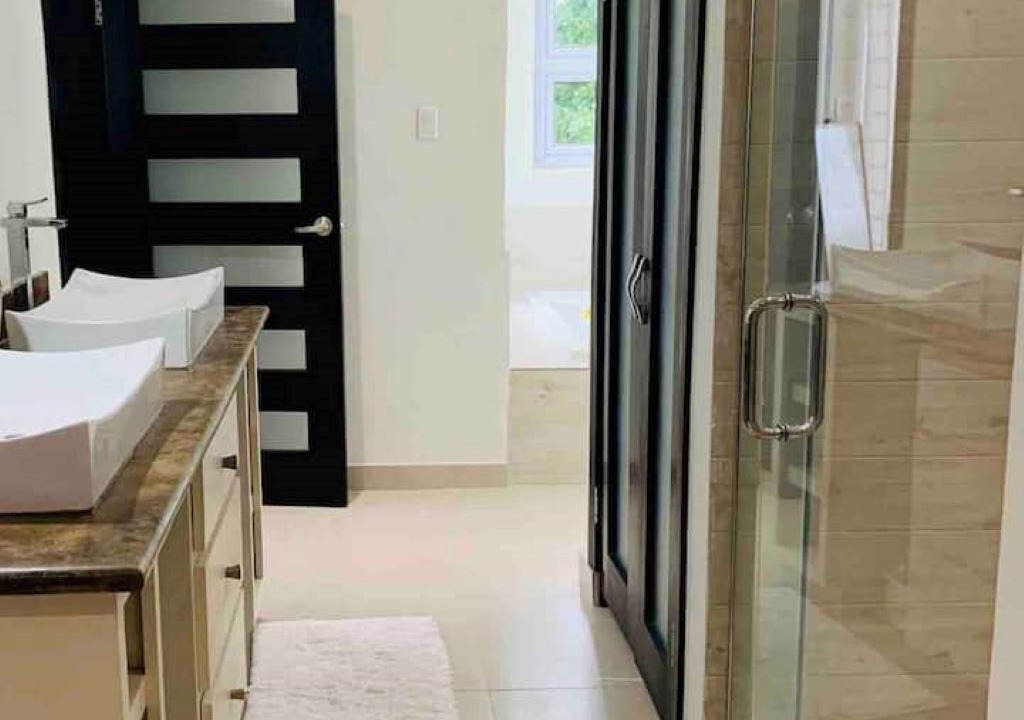 Photo of Bathroom in Albion