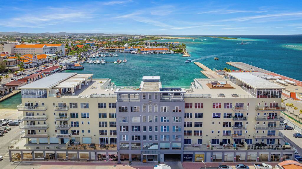 Photo of Others in Oranjestad-West