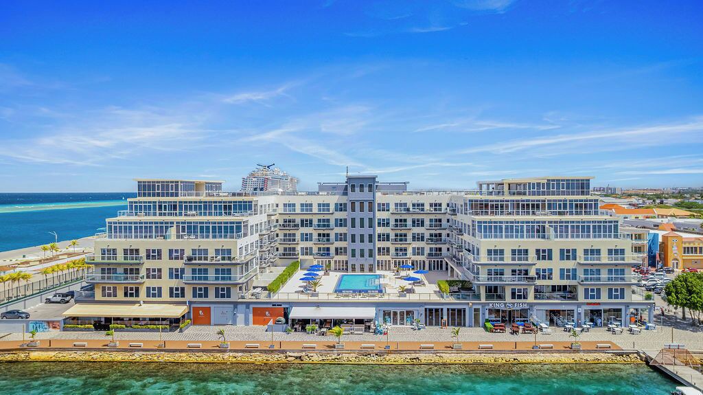Photo of Others in Oranjestad-West