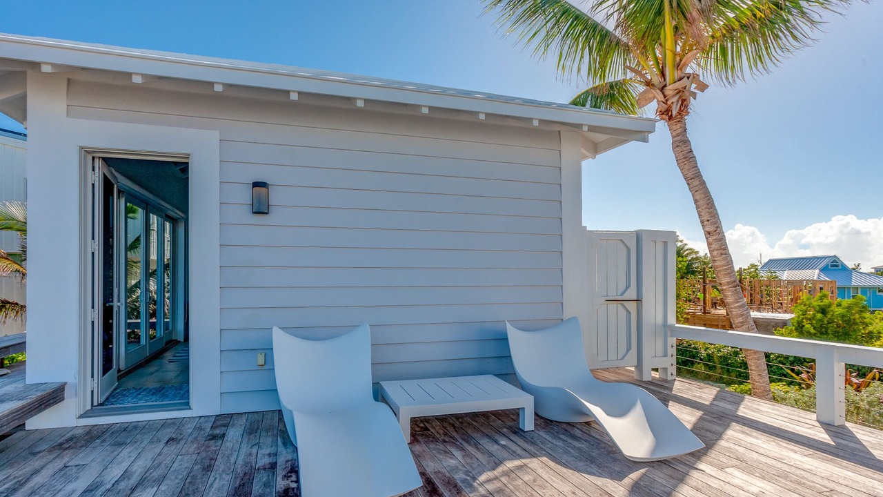 Photo of Patio Balcony in Hope Town