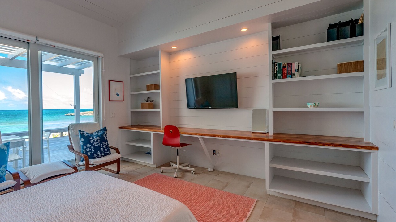 Photo of Bedroom in Hope Town