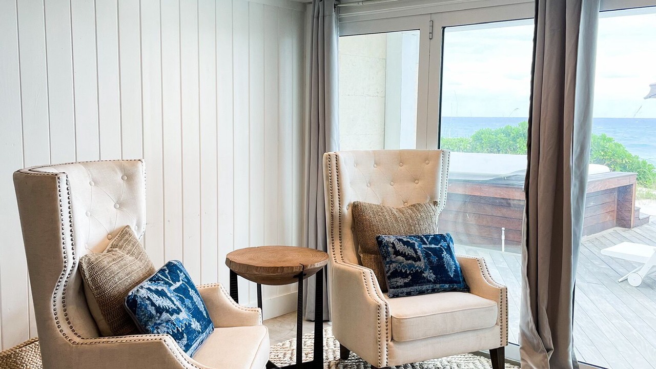 Photo of Livingroom in Hope Town