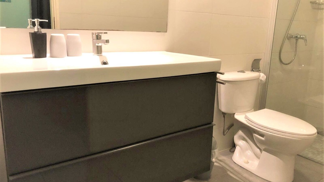 Photo of Bathroom in Oranjestad