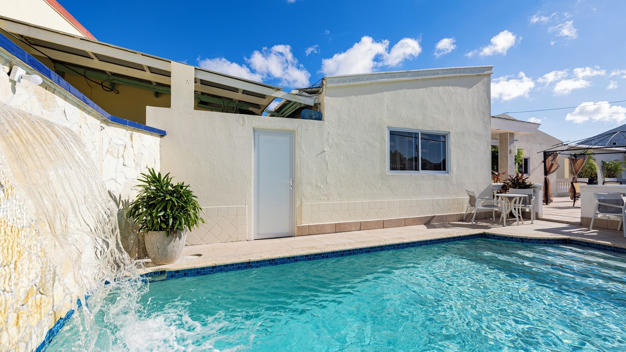 Photo of Outdoor in Oranjestad-West