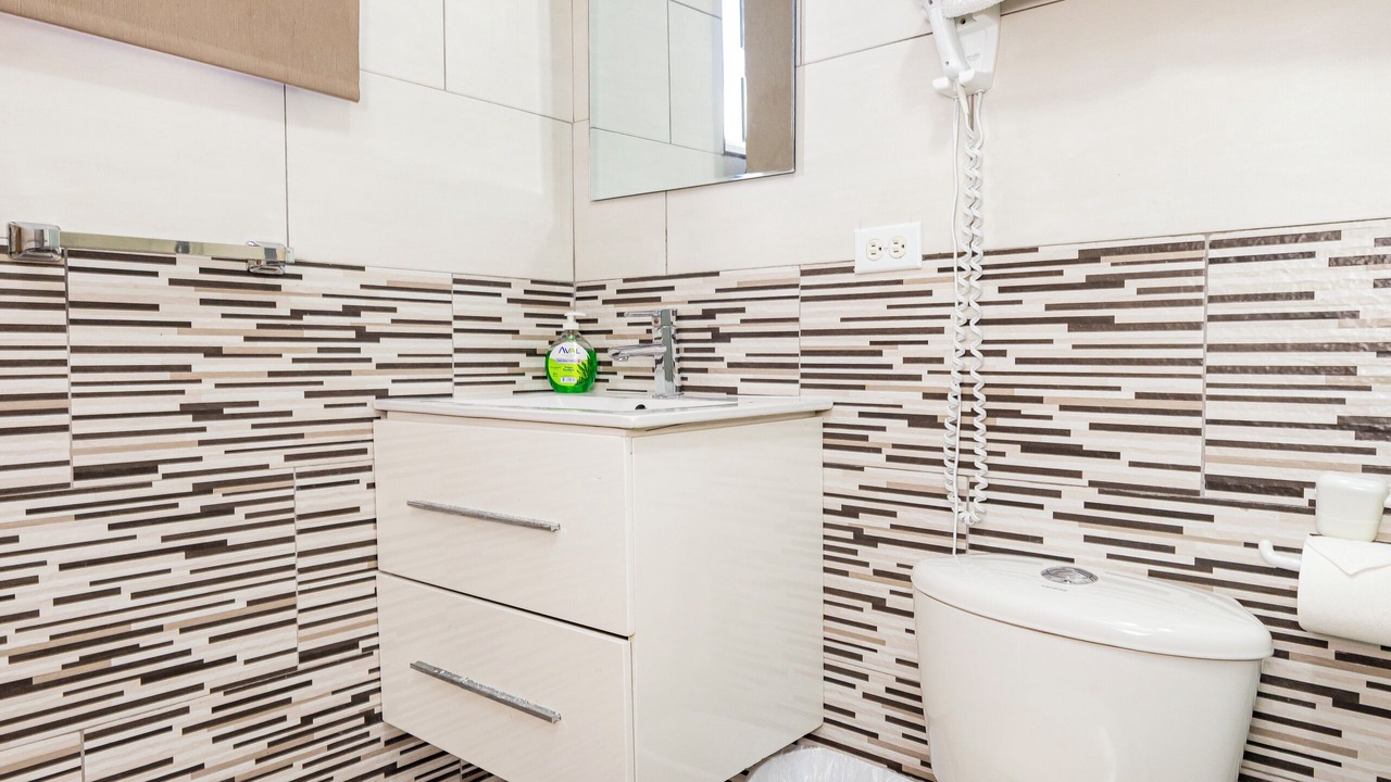 Photo of Bathroom in Oranjestad-West