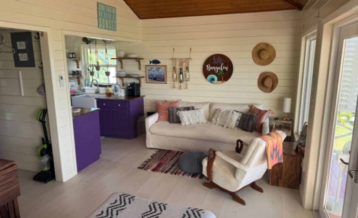 Photo of Livingroom in Spanish Wells