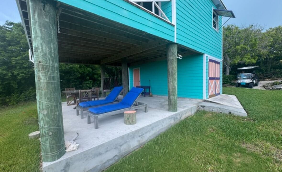 Photo of Patio Balcony in Spanish Wells