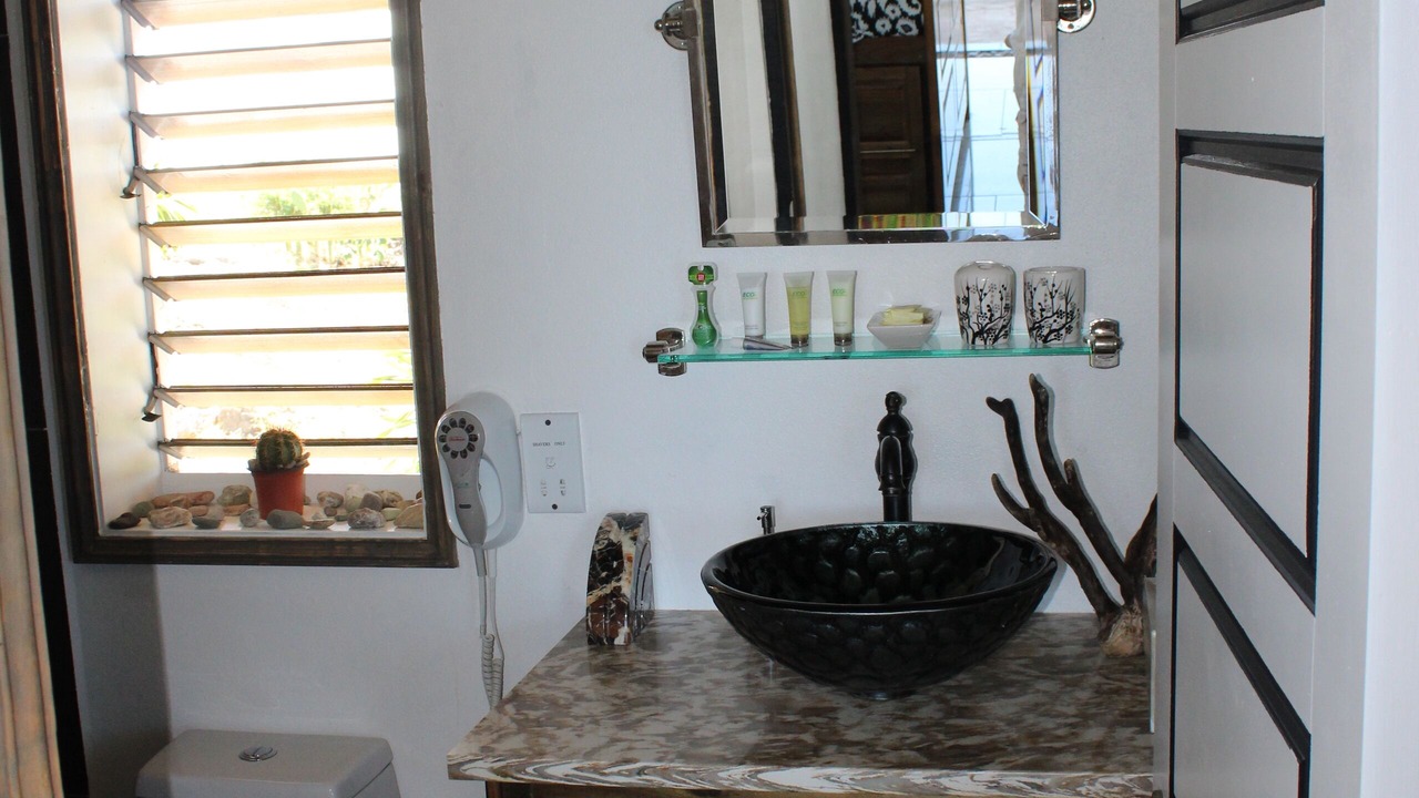 Photo of Bathroom in Argyle