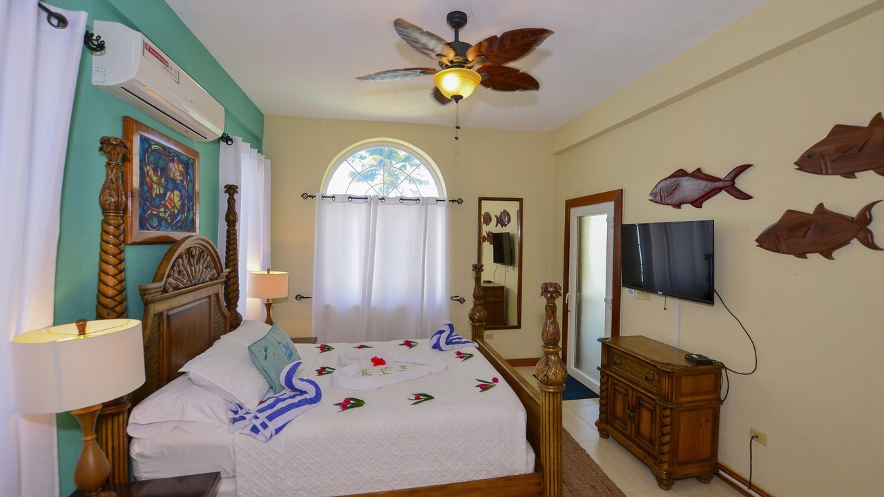 Photo of Bedroom in Sittee River Village