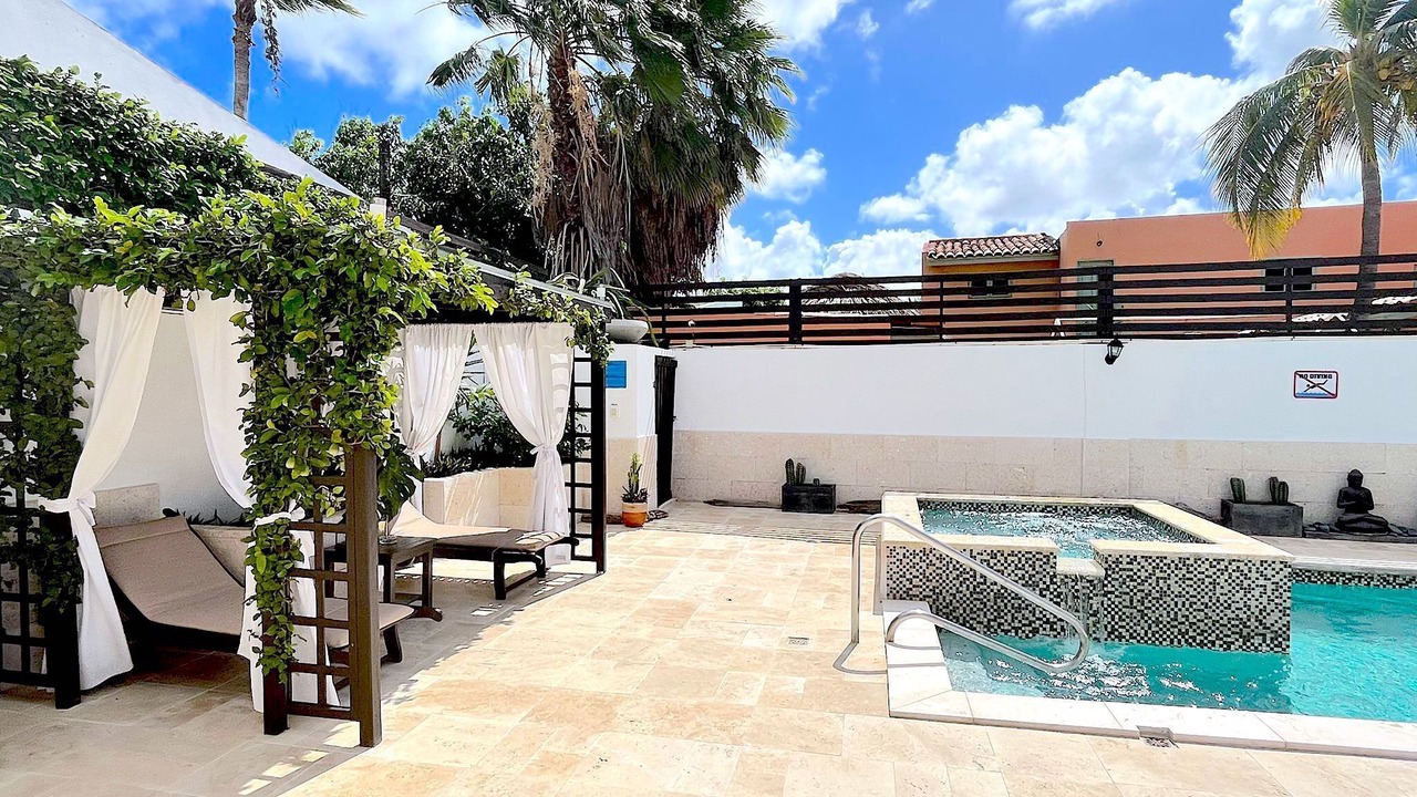 Photo of Outdoor in Palm Beach