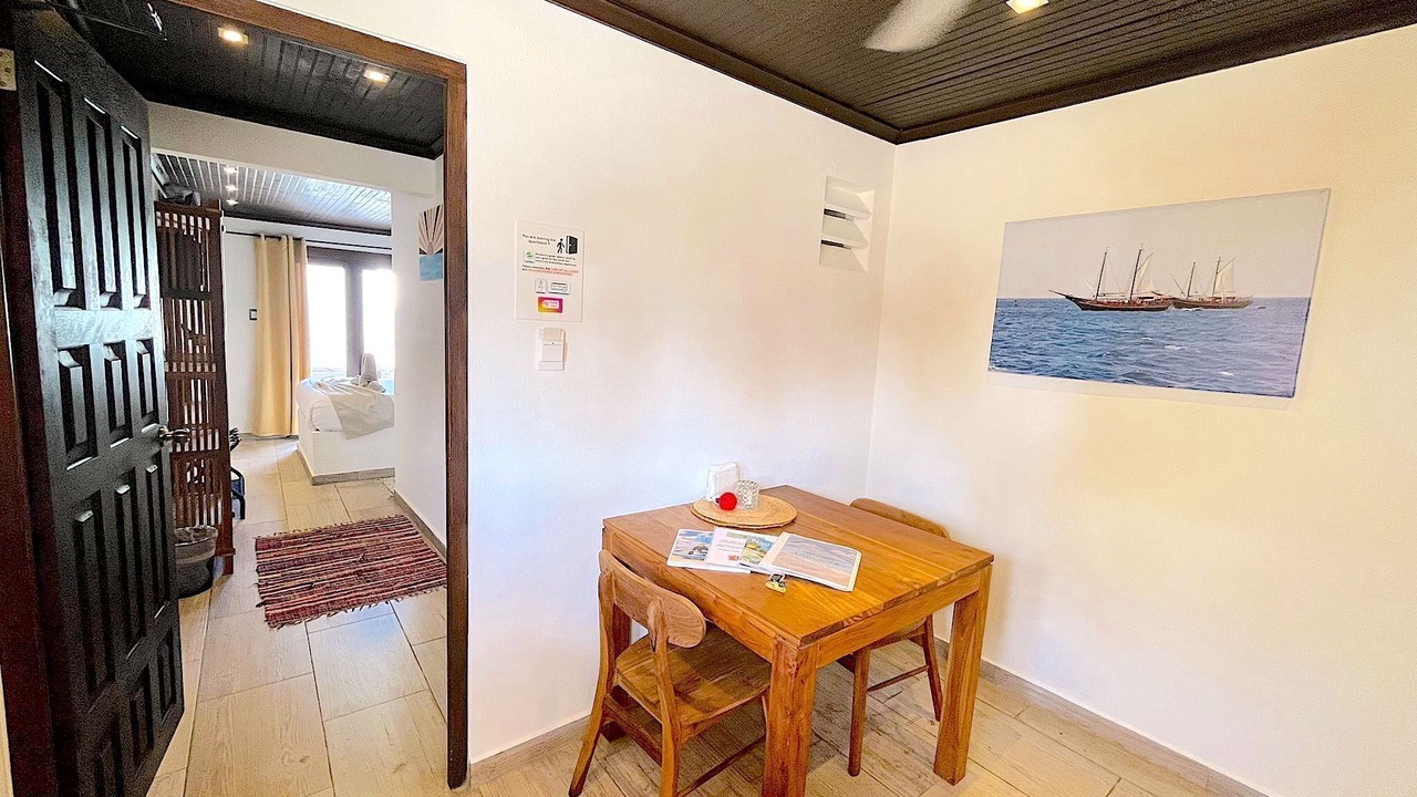 Photo of Livingroom in Palm Beach